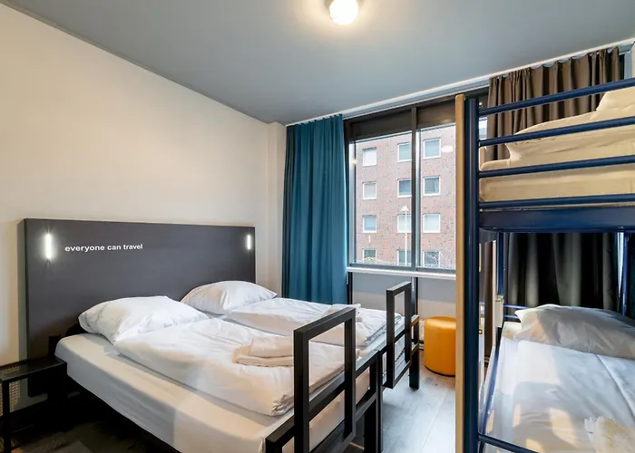 A&O Hamburg Hammer Kirche